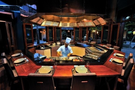 Maurícius Flic en Flac Maradiva Villas Resort & Spa 9 dňový pobyt Polpenzia Letecky Letisko: Viedeň March 2026 ( 8/03/26-16/03/26)