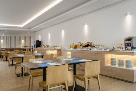 Portugalsko  Cliphotel Gaia Porto 3 dňový pobyt Raňajky Letecky Letisko: Praha January 2026 (10/01/26-12/01/26)