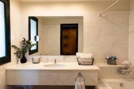 Grécko Kréta Domes Aulus Elounda All-Inclusive Resort Curio Collection By Hilton 11 dňový pobyt Polpenzia Letecky Letisko: Bratislava September 2026 (16/09/26-26/09/26)