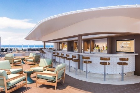 Norwegian Encore - 36