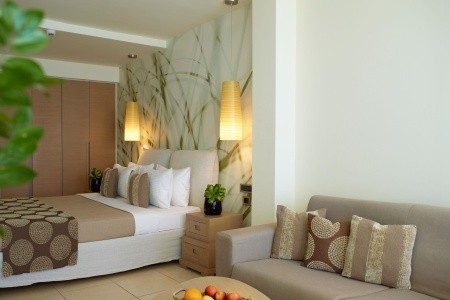 The Ixian Grand & All Suites - 5
