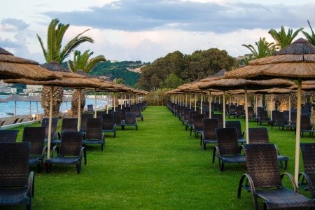 The Ixian Grand & All Suites - 38