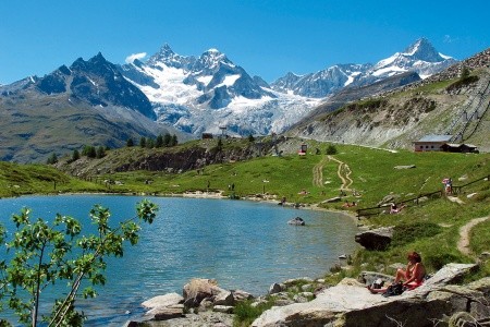 Švýcarské Hory A Termální Lázně