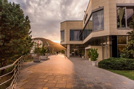 Balnea Grand