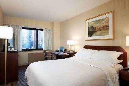 The Manhattan At Times Square - 39