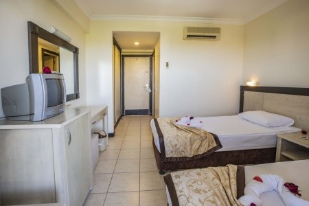 Turecko Side Silver 10 dňový pobyt All Inclusive Letecky Letisko: Praha September 2025 (26/09/25- 5/10/25)