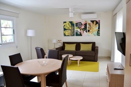 Sunset Harbour Club - 32