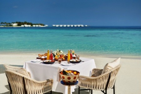 Maldivy Severný Atol Male Jumeirah Maldives Olhahali 13 dňový pobyt Plná penzia Letecky Letisko: Praha August 2026 (28/08/26- 9/09/26)