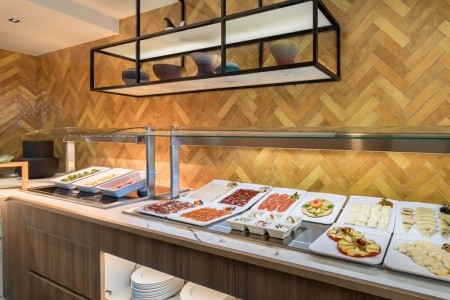 Barcelo Funchal Oldtown - 49