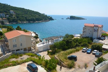 Čierna Hora  El Mar (Kruče) 8 dňový pobyt Polpenzia Letecky Letisko: Viedeň August 2025 (29/08/25- 5/09/25)