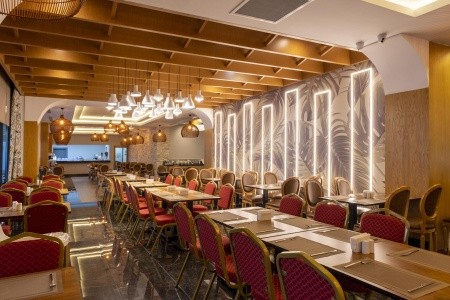 Turecko, Side, Hane Sun Elite (Ex. Noble Palace Side), za <span>27.565</span> Kč