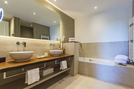Lindner Hotel Mallorca Portals Nous, Part Of Jdv By Hyatt