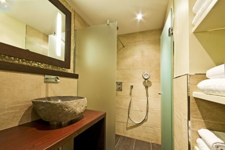 Lindner Hotel Mallorca Portals Nous, Part Of Jdv By Hyatt