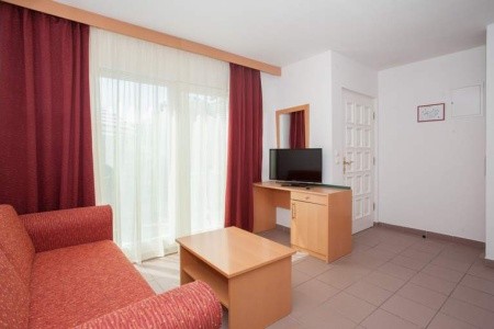 Villen Corinthia-Baska - 2