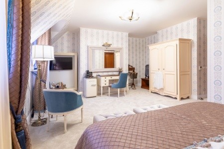 Rumunsko Bukurešť Suter Palace Heritage Boutique 5 dňový pobyt Bez stravy Letecky Letisko: Praha November 2025 (13/11/25-17/11/25)