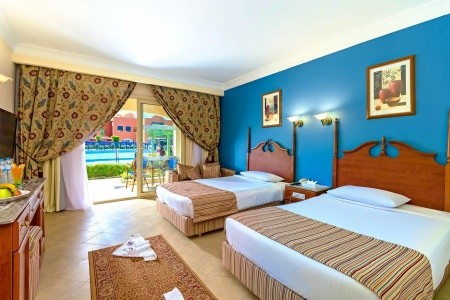 Titanic Beach Spa & Aquapark - 14