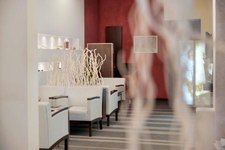 Panorama Hotel Prague - 40