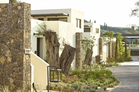 The Olivar Suites - 34