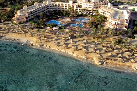 Flamenco Beach & Resort - 13