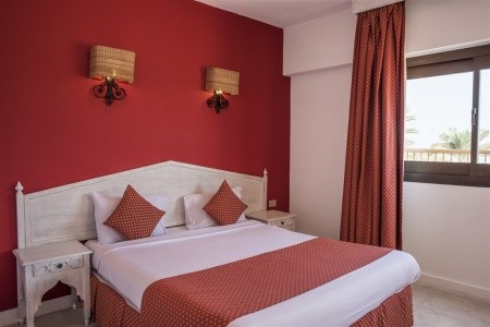 Flamenco Beach & Resort - 15