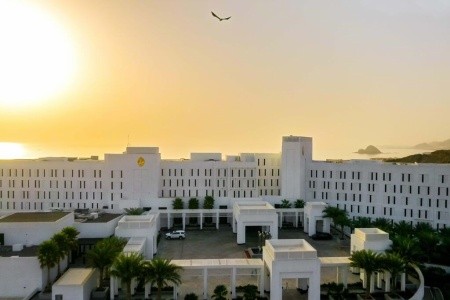 Intercontinental Fujairah Resort - 3