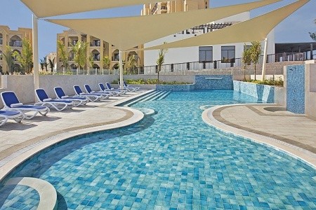 Spojené arabské emiráty Ras Al Khaimah Doubletree By Hilton & Spa Marjan Island 13 dňový pobyt All Inclusive Letecky Letisko: Viedeň March 2025 ( 5/03/25-17/03/25)