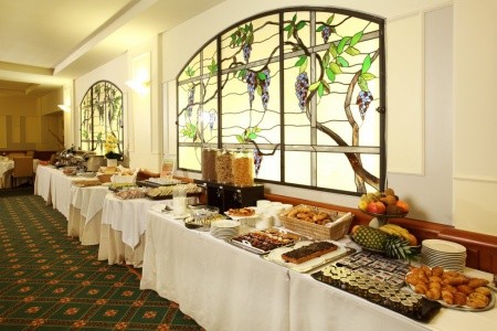 Starhotels Business Palace