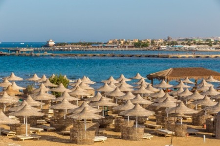 Egypt Hurghada Aladdin Beach Resort 14 dňový pobyt All Inclusive Letecky Letisko: Viedeň august 2024 (27/08/24- 9/09/24)