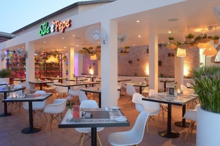 Cyprus Ayia Napa Napa Plaza 8 dňový pobyt Raňajky Letecky Letisko: Praha August 2025 (30/08/25- 6/09/25)