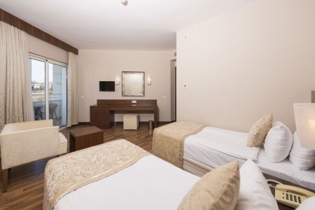 Turecko Side Roma Beach & Spa 8 dňový pobyt All Inclusive Letecky Letisko: Praha July 2025 (27/07/25- 3/08/25)