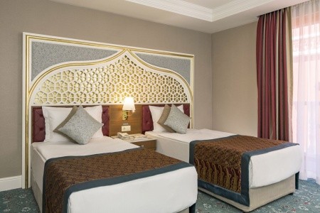 Turecko Side Royal Taj Mahal 13 dňový pobyt All Inclusive Letecky Letisko: Praha August 2025 (13/08/25-25/08/25)