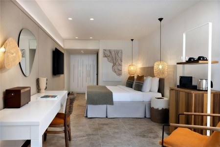 Grécko Kréta Domes Aulus Elounda All-Inclusive Resort Curio Collection By Hilton 11 dňový pobyt Polpenzia Letecky Letisko: Bratislava September 2026 (16/09/26-26/09/26)