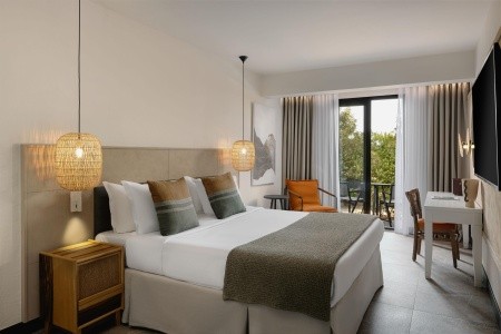 Grécko Kréta Domes Aulus Elounda All-Inclusive Resort Curio Collection By Hilton 11 dňový pobyt Polpenzia Letecky Letisko: Bratislava September 2026 (16/09/26-26/09/26)