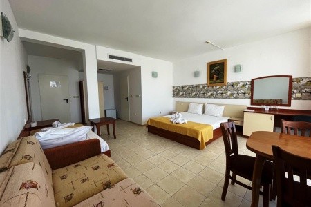 Bulharsko Kiten Onyx 10 dňový pobyt Raňajky Vlastná July 2026 ( 6/07/26-15/07/26)