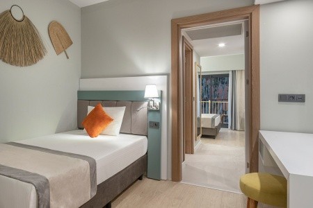 Arcanus Trendline Resort