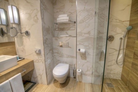 Malta Sliema The Waterfront 5 dňový pobyt Raňajky Letecky Letisko: Viedeň July 2026 ( 1/07/26- 5/07/26)