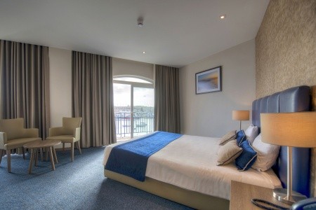 Malta Sliema The Waterfront 5 dňový pobyt Raňajky Letecky Letisko: Viedeň July 2026 ( 1/07/26- 5/07/26)