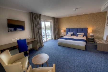 Malta Sliema The Waterfront 5 dňový pobyt Raňajky Letecky Letisko: Viedeň July 2026 ( 1/07/26- 5/07/26)