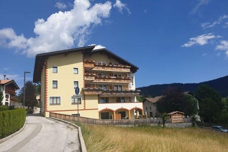 Rezidence Derby Club - 2