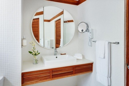 Couples Swept Away - 35