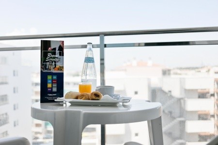 Španielsko Costa Dorada Best San Francisco 8 dňový pobyt Raňajky Letecky Letisko: Praha April 2026 (15/04/26-22/04/26)