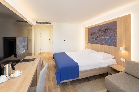 Medora Auri (Ex. Minerva) - 62