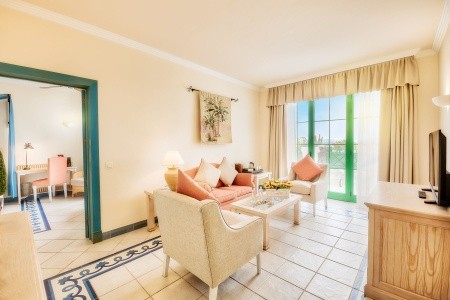 Kanárske ostrovy Lanzarote Livvo Volcan Lanzarote 8 dňový pobyt Polpenzia Letecky Letisko: Praha February 2026 (17/02/26-24/02/26)