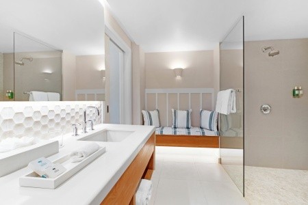 Couples Sans Souci - 22