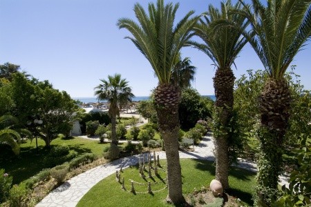 The Orangers Beach Resort & Bungalows - 33