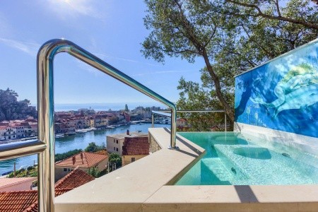 Chorvátsko Omiš Villa Rajski Dvor 11 dňový pobyt Raňajky Letecky Letisko: Praha October 2025 ( 2/10/25-12/10/25)