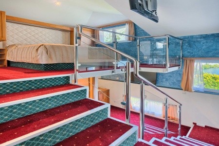 Chorvátsko Omiš Villa Rajski Dvor 11 dňový pobyt Raňajky Letecky Letisko: Praha October 2025 ( 2/10/25-12/10/25)