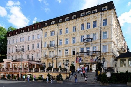 Hotel Kriváň- Lázeňský Švihák