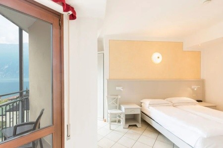 Taliansko Lago di Garda Garda Bellevue 6 dňový pobyt Raňajky Vlastná May 2026 (26/05/26-31/05/26)