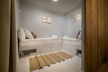 Chorvátsko Hvar Valamar Trim Sunny Apartments 12 dňový pobyt Polpenzia Letecky Letisko: Praha August 2025 (20/08/25-31/08/25)